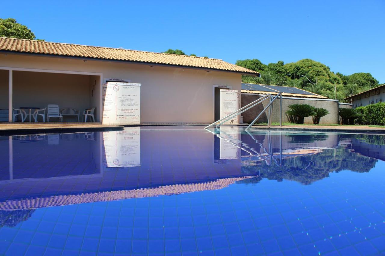 Grandes Lagos Park Hotel Jales Kültér fotó
