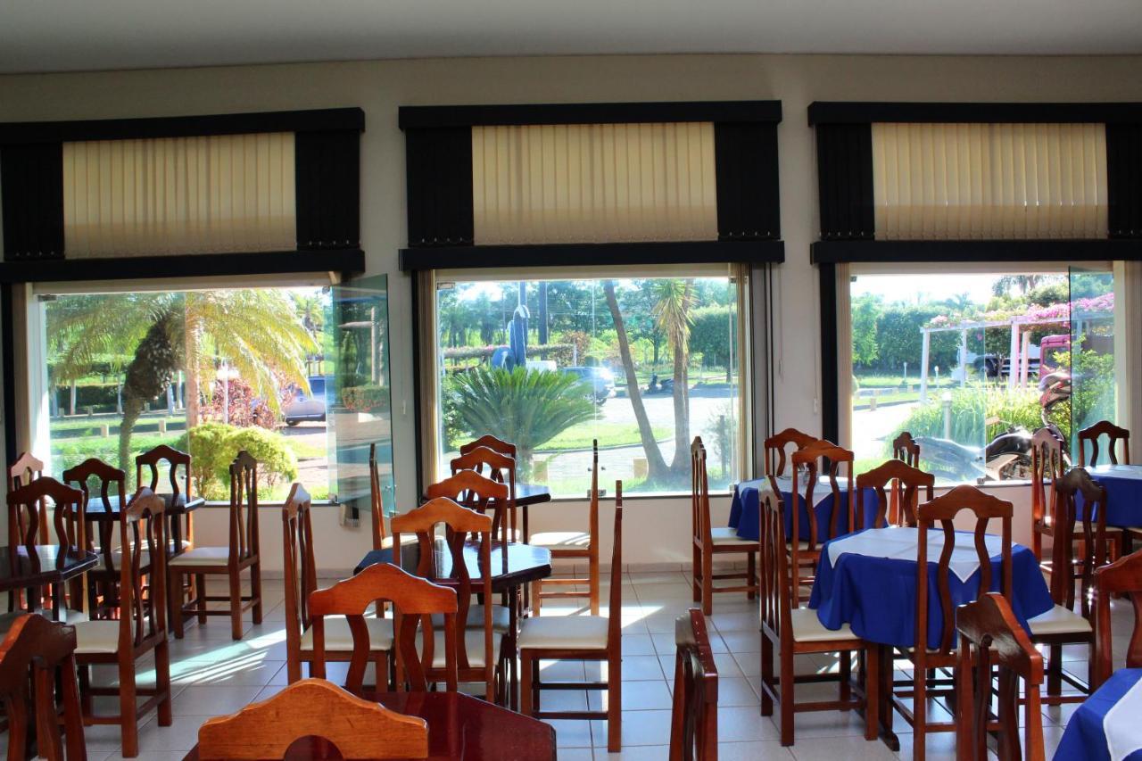 Grandes Lagos Park Hotel Jales Kültér fotó
